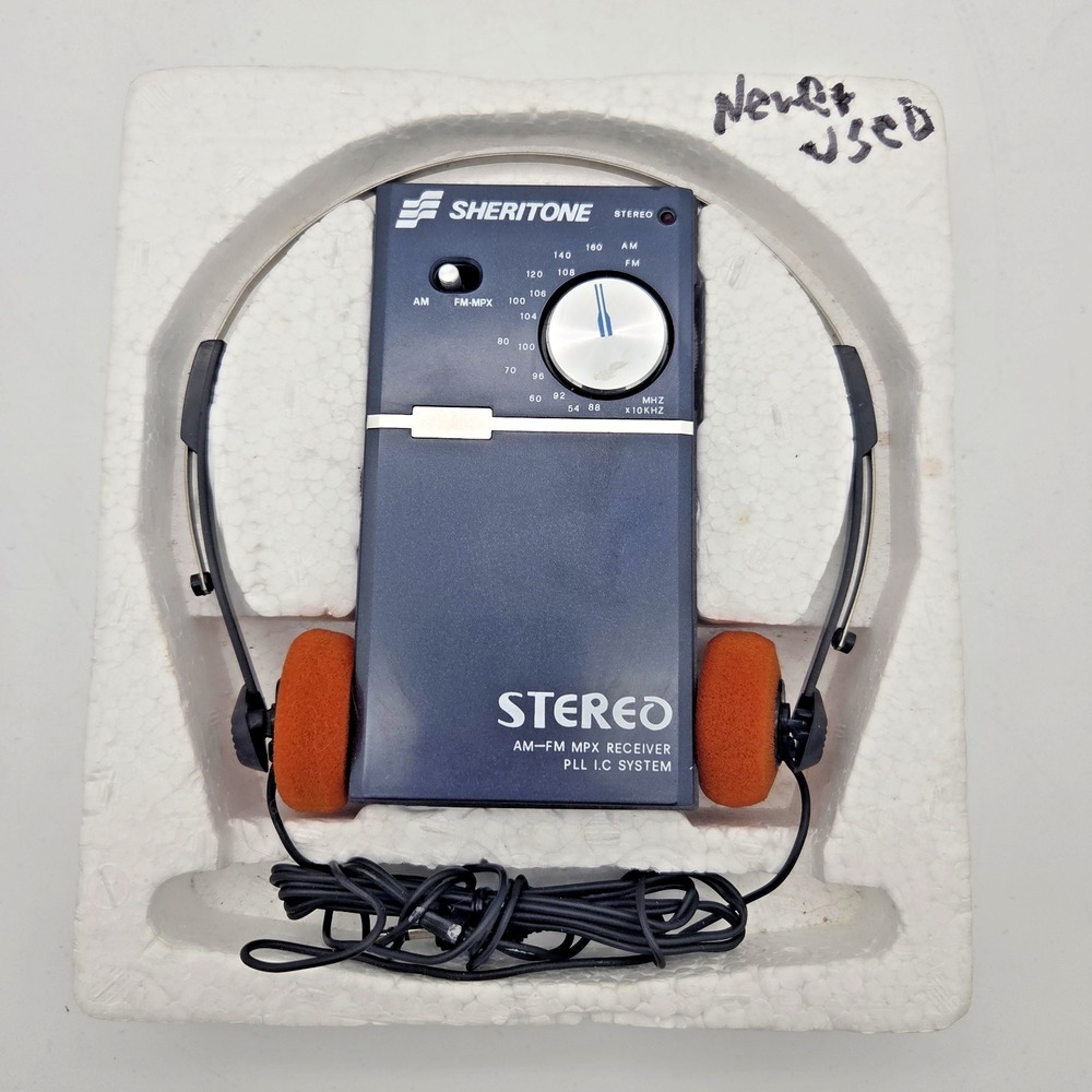 VTG Sheritone AM/FM Receiver W/ Headphones Broken Bat. Cover - Tested And Works